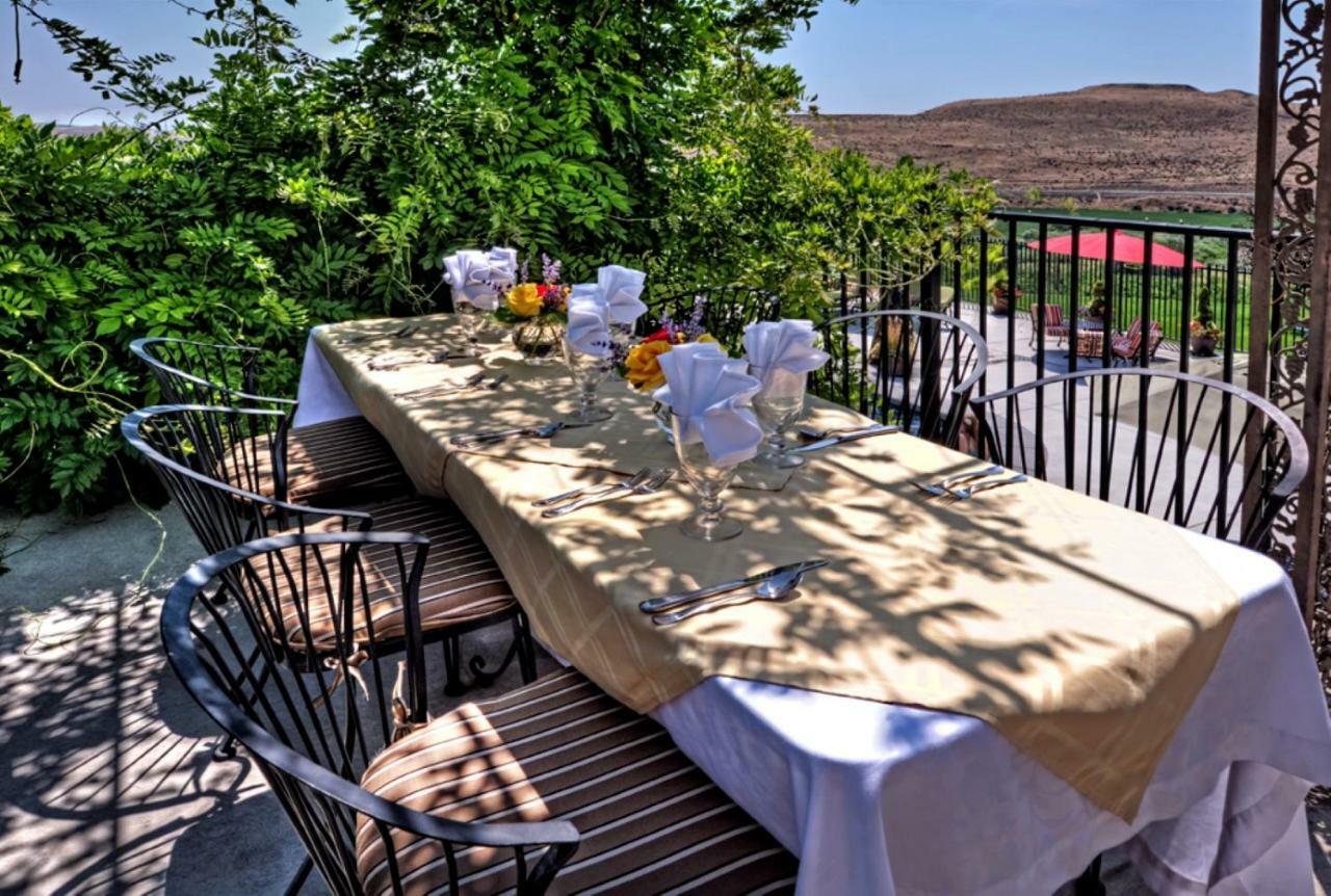 Bed and Breakfast Cameo Heights Mansion And The Vine Fine Dining Restaurant Touchet Zewnętrze zdjęcie